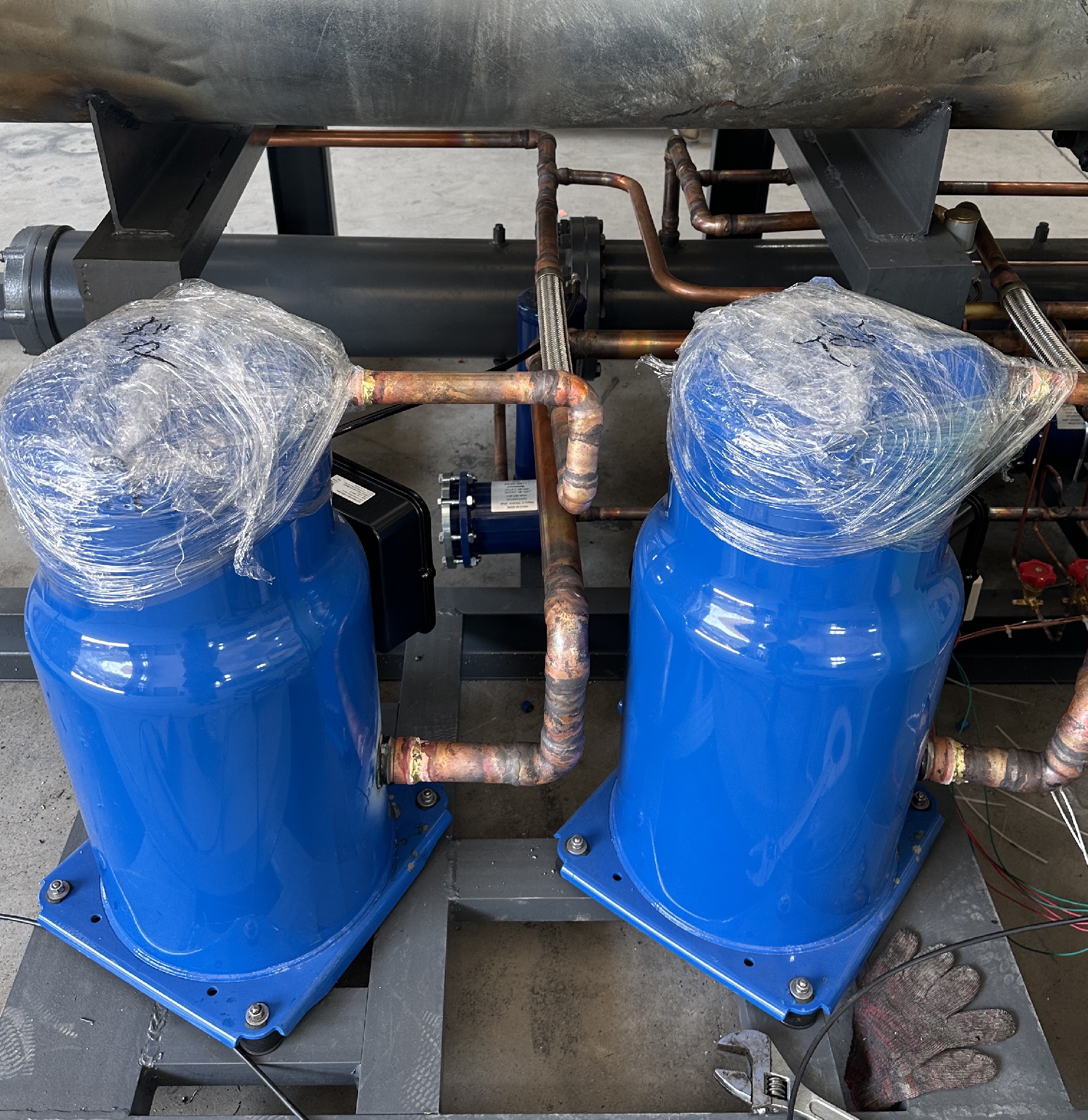 变频带前置水冷冷干机