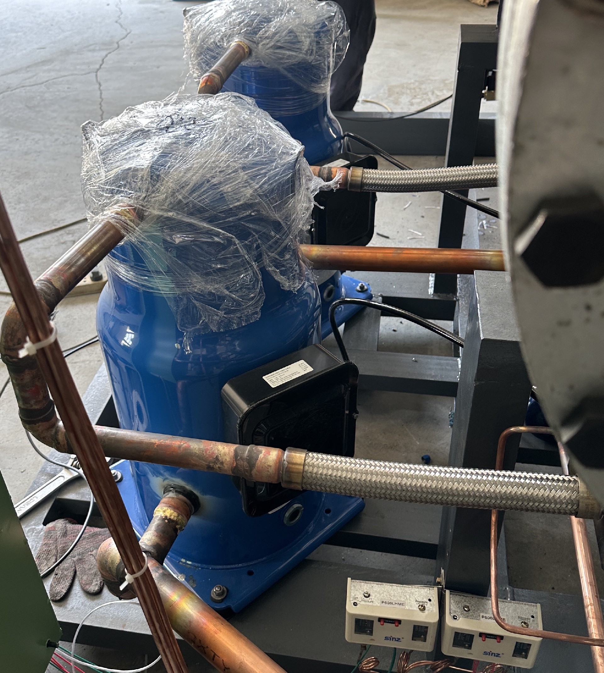 变频带前置水冷冷干机